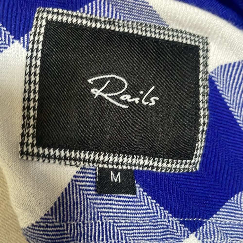 Rails Plaid Button Down Size M - image 4